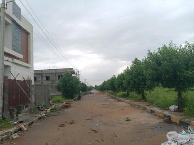 Image of 120 Sq.ft Residential Plot / Land for sale in Kompally, Hyderabad for Rs. 4100001