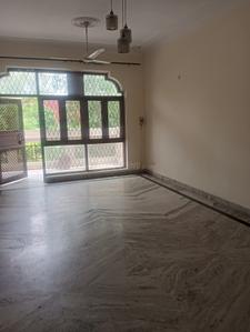 Hall Image of 2000 Sq.ft 3 BHK Independent House for rent in Sector 50 Noida for Rs. 40000