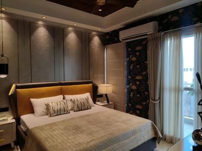 Bedroom Image of 2310 Sq.ft 4 BHK Apartment / Flat for sale in Express One, Vasundhara Ghaziabad for Rs. 33100000