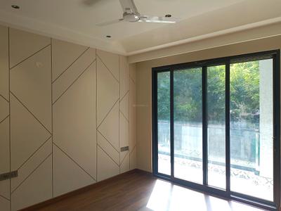 Bedroom Image of 2000 Sq.ft 3 BHK Builder Floor for sale in Sushant Lok Phase 1 Gurgaon for Rs. 36000000