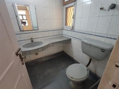 Image of 2200 Sq.ft 3.5 BHK Apartment / Flat for sale in Garden Estate, Sector 22 Dwarka, New Delhi for Rs. 32000000