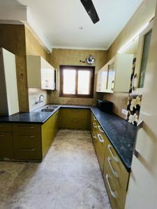 Kitchen Image of 2700 Sq.ft 4 BHK Builder Floor for rent in Sector 56 Gurgaon for Rs. 75000
