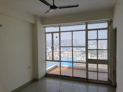 Bedroom Image of 925 Sq.ft 2 BHK Apartment / Flat for sale in Perfect Zara Aavaas, Sector 104 Gurgaon for Rs. 5400000