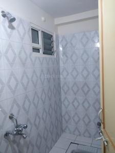 Bathroom Image of 865 Sq.ft 2 BHK Apartment / Flat for sale in Man Developments Royal Premium, Vijay Nagar Indore for Rs. 8500000