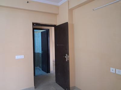 Bedroom Image of 950 Sq.ft 2 BHK Apartment / Flat for sale in Gardenia Golf City Phase 4, Sector 75 Noida for Rs. 7298700