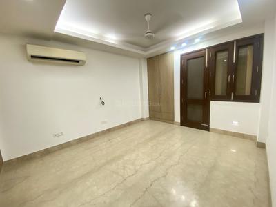 Bedroom Image of 1800 Sq.ft 3 BHK Builder Floor for rent in Uday Park New Delhi for Rs. 160000