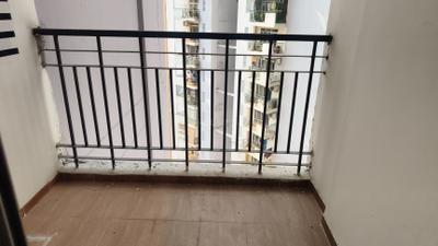 Living Room Image of 1790 Sq.ft 3.5 BHK Apartment / Flat for rent in Assotech The Nest, Crossings Republik Ghaziabad for Rs. 23000