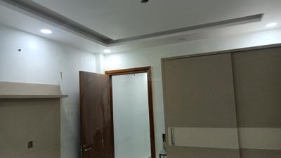 Bedroom Image of 700 Sq.ft 2 BHK Builder Floor for sale in Pitampura New Delhi for Rs. 6000000