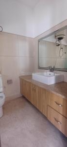 Bathroom Image of 4500 Sq.ft 4 BHK Builder Floor for rent in New Friends Colony New Delhi for Rs. 180000
