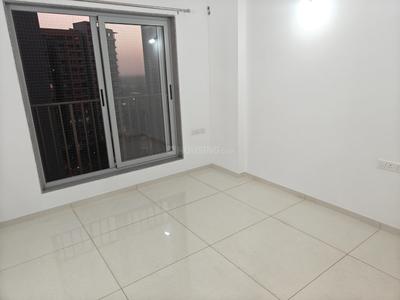 Bedroom Image of 1080 Sq.ft 2 BHK Apartment / Flat for rent in Adani The Meadows, Shantigram Ahmedabad for Rs. 23000
