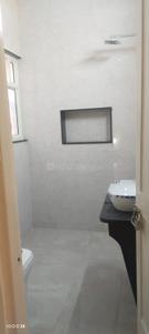 Image of 1800 Sq.ft 3 BHK Duplex for rent in South Park Apartments, Chittaranjan Park, New Delhi for Rs. 75000