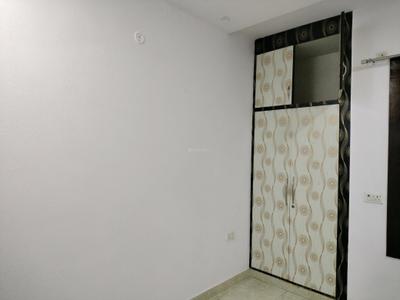 Bedroom Image of 650 Sq.ft 2 BHK Builder Floor for sale in Sector 8 Dwarka New Delhi for Rs. 11000000