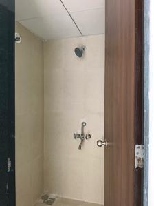 Common Bathroom Image of 498 Sq.ft 1 BHK Apartment / Flat for rent in Runwal My City Phase II Cluster 05 Part I, Usarghar Thane for Rs. 10000