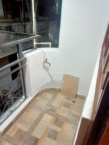 Balcony Image of 950 Sq.ft 2 BHK Builder Floor for rent in Khirki Extension New Delhi for Rs. 28000