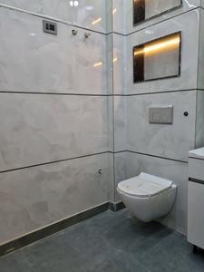 Common Bathroom Image of 600 Sq.ft 2 BHK Apartment / Flat for sale in Dwarka Mor New Delhi for Rs. 4600000