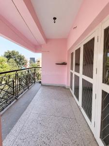 Balcony Image of 1350 Sq.ft 3 BHK Builder Floor for rent in Purba Barisha Kolkata for Rs. 30000