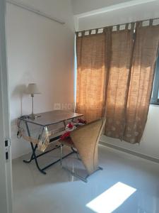 Bedroom Image of 900 Sq.ft 1.5 BHK Apartment / Flat for rent in Amanora Gold Towers, Hadapsar Pune for Rs. 40000