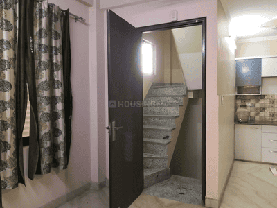 Image of 500 Sq.ft 1 BHK Builder Floor for rent in Shahdara, New Delhi for Rs. 10600