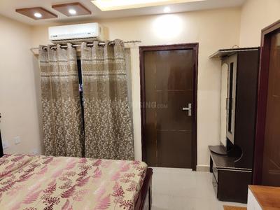 Bedroom Image of 1850 Sq.ft 3 BHK Apartment / Flat for rent in Gomti Nagar Lucknow for Rs. 55000