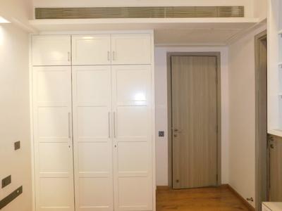 Bedroom Image of 900 Sq.ft 2 BHK Apartment / Flat for sale in Birla Niyaara Phase 1, Worli Mumbai for Rs. 76500000