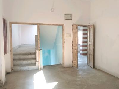 Living Room Image of 4000 Sq.ft 8 BHK Independent House for sale in Behala Kolkata for Rs. 16500000