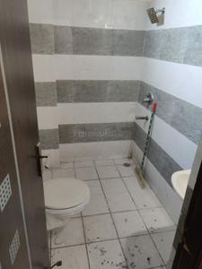 Bathroom Image of 1375 Sq.ft 2 BHK Apartment / Flat for sale in Sikka Classic Homes, Kaushambi Ghaziabad for Rs. 9000000