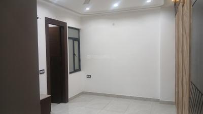 Bedroom Image of 1750 Sq.ft 4 BHK Apartment / Flat for sale in Indirapuram Ghaziabad for Rs. 18850000