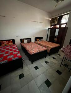 Bedroom Image of HOUSITIZE PG  in Sector 20, Noida