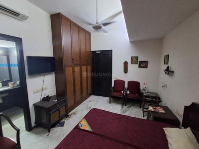 Bedroom Image of 2000 Sq.ft 1 RK Independent House for rent in BHEL Township, Sector 17 Noida for Rs. 20000