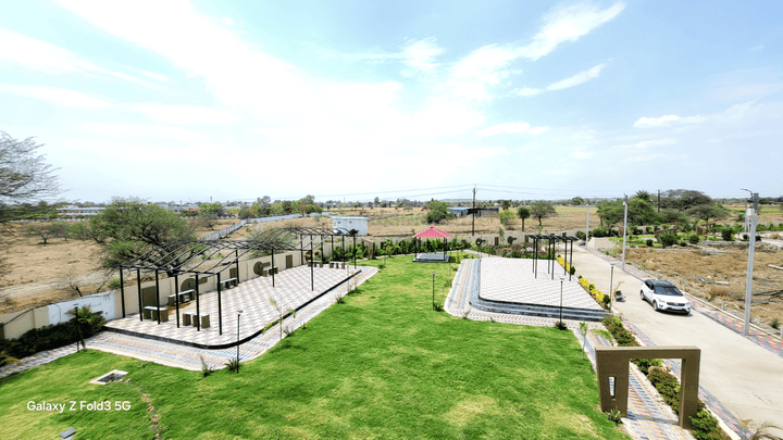 Vrindavan Dream City Main Image 1