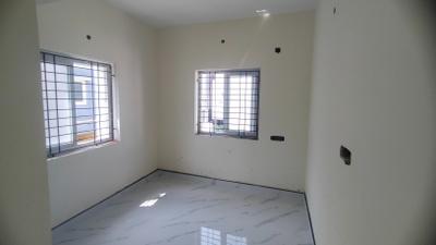 Bedroom Image of 1125 Sq.ft 3 BHK Apartment / Flat for sale in Perumbakkam Chennai for Rs. 6751000