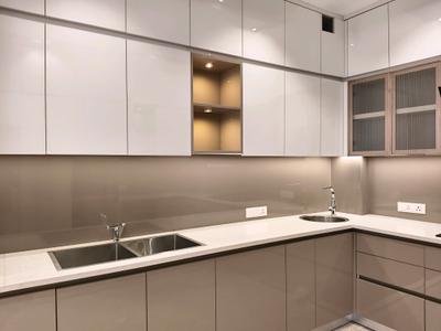 Kitchen Image of 2600 Sq.ft 3 BHK Apartment / Flat for sale in Bestech Park View Grand Spa, Sector 81 Gurgaon for Rs. 36000000