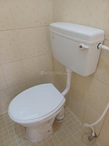 Bathroom Image of 1370 Sq.ft 3 BHK Apartment / Flat for rent in Ramapuram Chennai for Rs. 42000