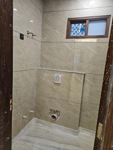 Bathroom Image of 900 Sq.ft 3 BHK Builder Floor for sale in Ashok Vihar New Delhi for Rs. 13000000