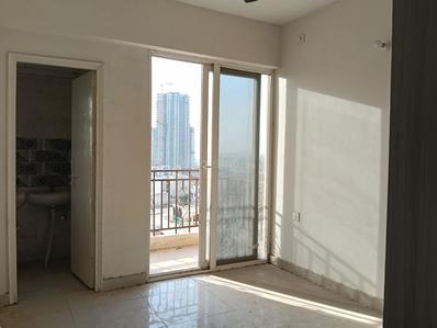 Bedroom Image of 732 Sq.ft 3 BHK Apartment / Flat for sale in Signature Global Golf Green, Sector 79 Gurgaon for Rs. 7800000