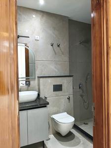 Common Bathroom Image of 1800 Sq.ft 3 BHK Builder Floor for sale in Vipul World, Sector 48 Gurgaon for Rs. 26000000