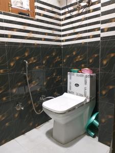 Bedroom Two Image of 900 Sq.ft 2 BHK Builder Floor for sale in Mayur Vihar Phase 1 New Delhi for Rs. 6500000