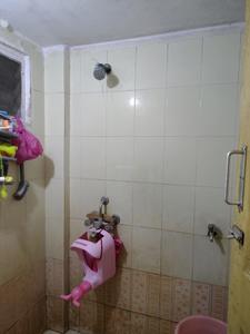 Common Bathroom Image of 650 Sq.ft 1 BHK Apartment / Flat for sale in Avadi Chennai for Rs. 4300000