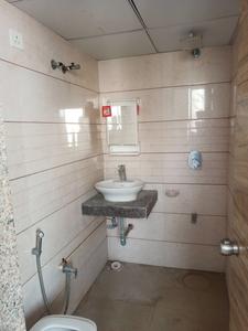 Bathroom Image of 1930 Sq.ft 3 BHK Apartment / Flat for sale in Binori Mable, Prahlad Nagar Ahmedabad for Rs. 16000000