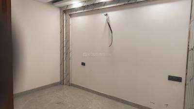 Bedroom Image of 900 Sq.ft 3 BHK Builder Floor for rent in Builders World Property Linkers And Developers BWD - 1, Govindpuri New Delhi for Rs. 25000