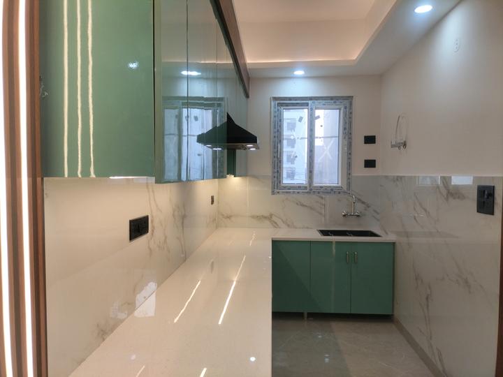 Lal Kuan Main Image 1