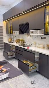 Kitchen Image of 2550 Sq.ft 4 BHK Apartment / Flat for sale in Hiranandani Estate Rodas Enclave, Hiranandani Estate Thane for Rs. 80000000