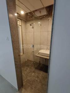 Bathroom Image of 1600 Sq.ft 3 BHK Apartment / Flat for rent in Shivaji Nagar Pune for Rs. 75000