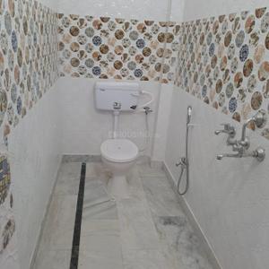 Bathroom Image of 500 Sq.ft 2 BHK Independent House for sale in Balaganj Lucknow for Rs. 2900000