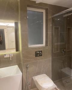 Bathroom Image of 1125 Sq.ft 3 BHK Builder Floor for sale in Naraina New Delhi for Rs. 25000000