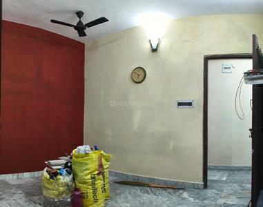 Bedroom Image of 1100 Sq.ft 3 BHK Builder Floor for rent in Kasba Kolkata for Rs. 18000