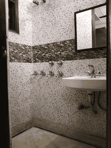 Image of 500 Sq.ft 1 BHK Builder Floor for rent in Shahdara, New Delhi for Rs. 10600