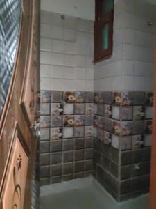 Common Bathroom Image of 750 Sq.ft 2 BHK Builder Floor for sale in DLF Ankur Vihar Ghaziabad for Rs. 2320344