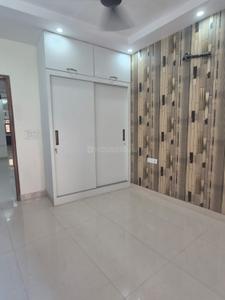 Bedroom Image of 1100 Sq.ft 3 BHK Builder Floor for rent in Preet Vihar New Delhi for Rs. 32000