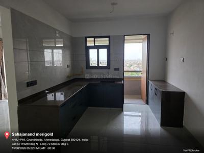Kitchen Image of 1980 Sq.ft 3 BHK Apartment / Flat for rent in Sahajanand Marigold, Chandkheda Ahmedabad for Rs. 25000
